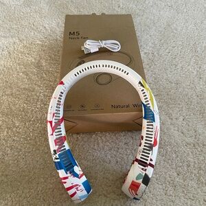 Colorful M5 Neck Fan
